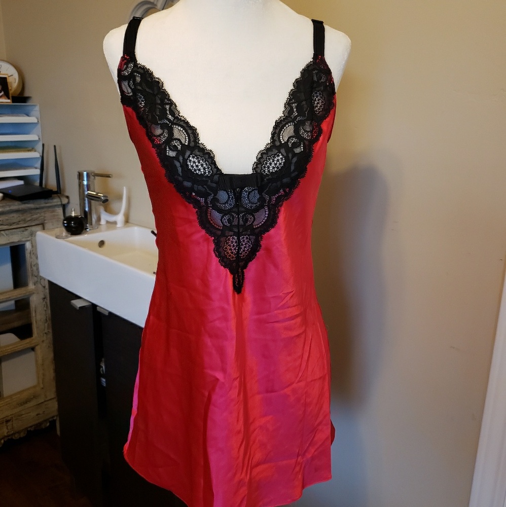 Victoria's Secret Chemise